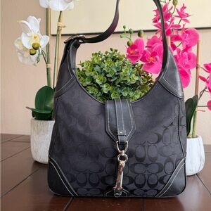 Coach black Hobo silver metal Excellent Condition